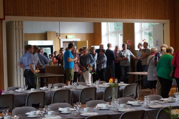 Gourmetgris p&#229; gaflen. Der g&#248;res klar til middagen. Foto: Allan Lodberg